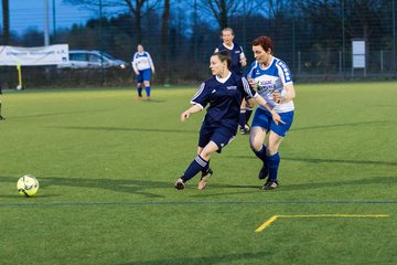 Bild 138 - Frauen Bramstedter TS - SV Boenebuettel-Husberg : Ergebnis: 0:3